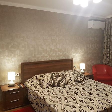Casa Mirage Apartment Craiova Bagian luar foto