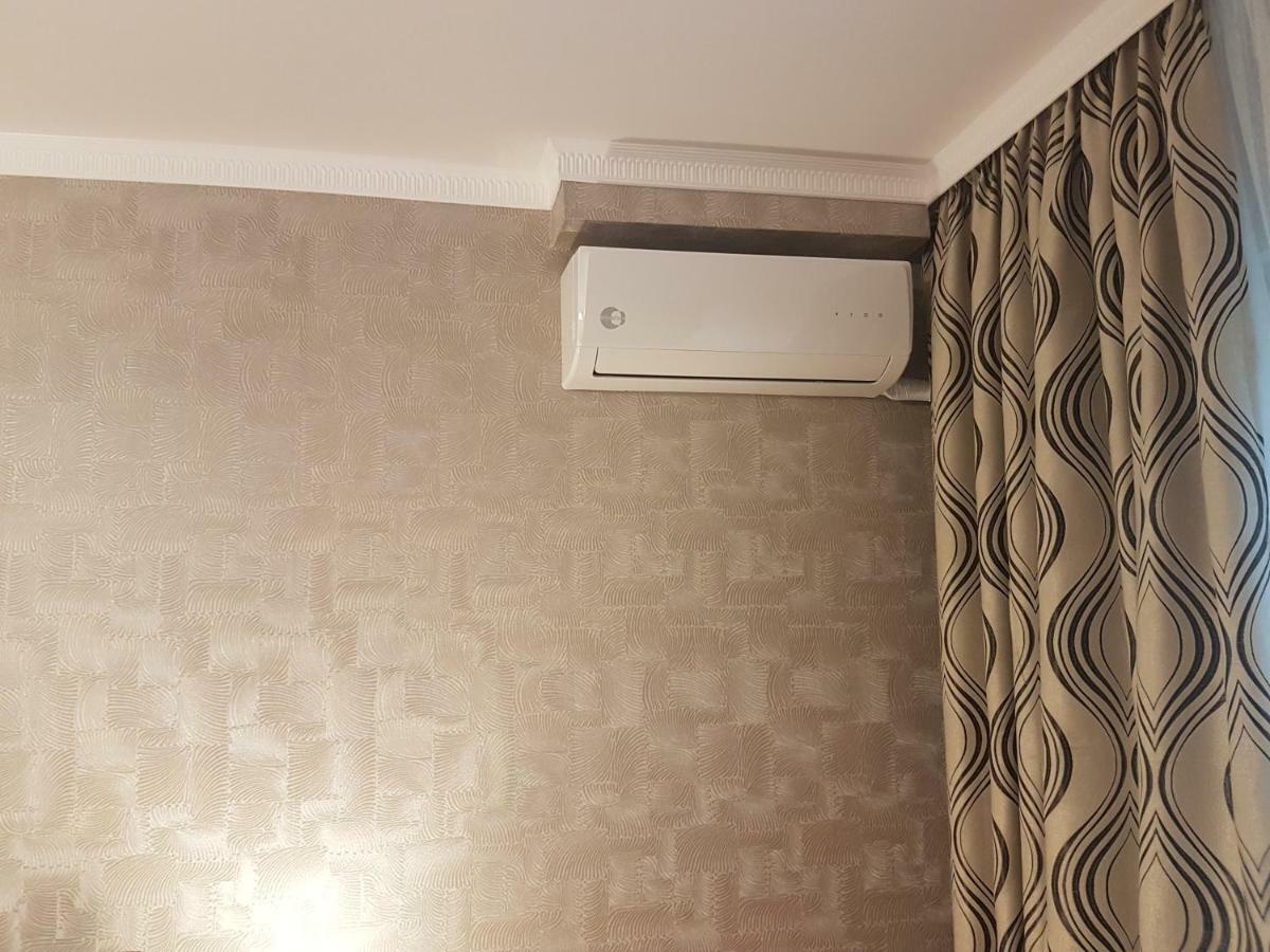 Casa Mirage Apartment Craiova Bagian luar foto