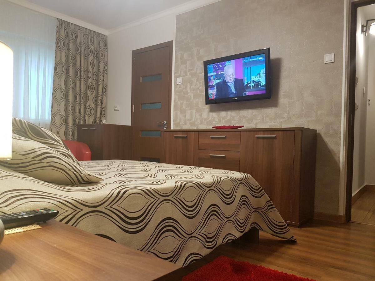 Casa Mirage Apartment Craiova Bagian luar foto